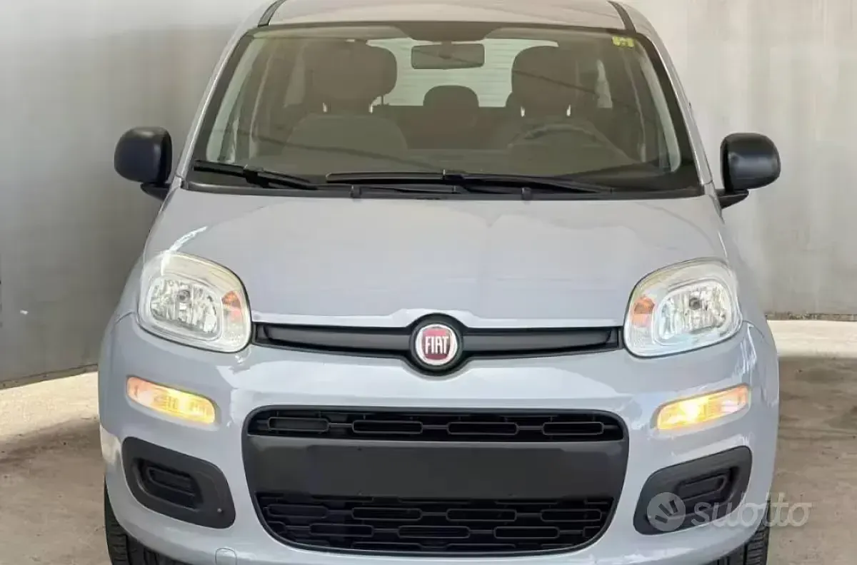 Usata Fiat Panda S 69 CV (50 kW) 2022 Grigio Utilitaria