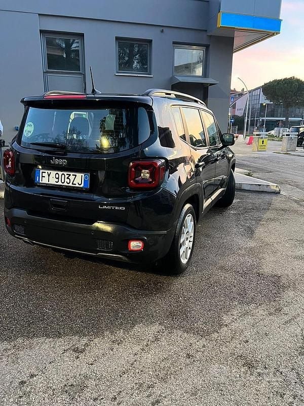 Usata Jeep Renegade Limited 120 CV (88 kW) 2019 Nero SUV