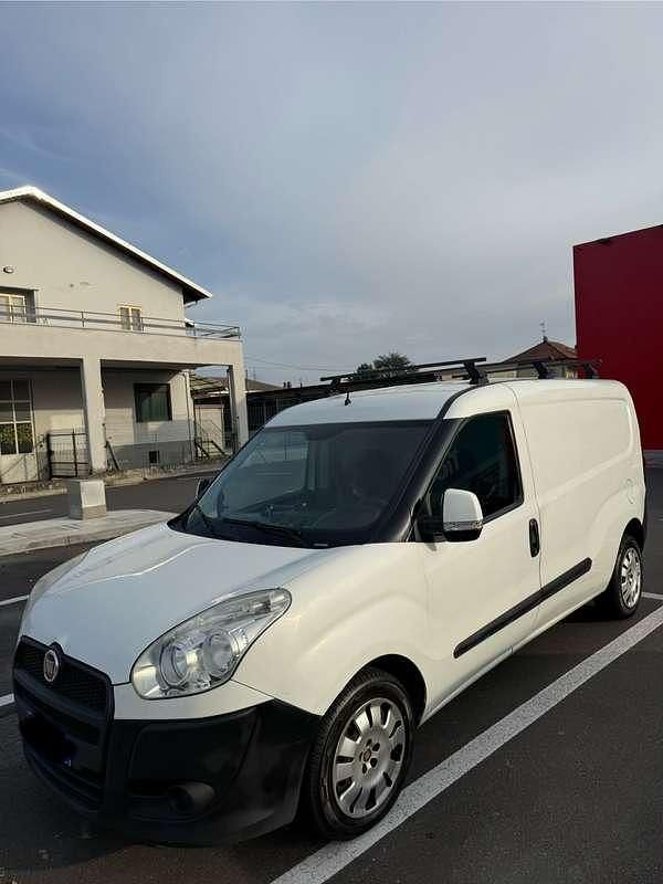 Usata Fiat Doblò Active 120 CV (88 kW) 2015 Monovolume