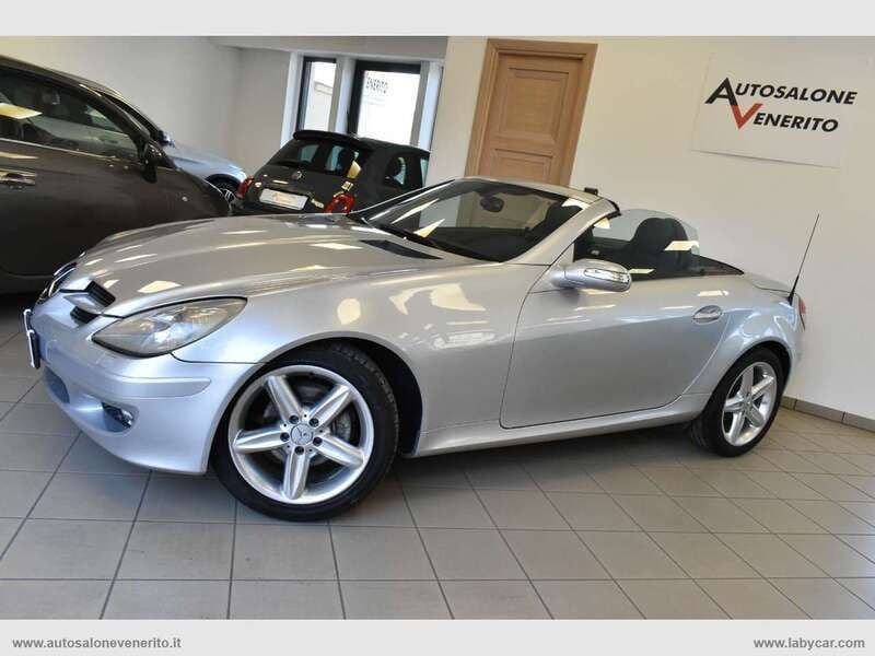 Argento Usata 2005 Mercedes SLK200 Cabrio | 11.500 € - Immagine 1/4