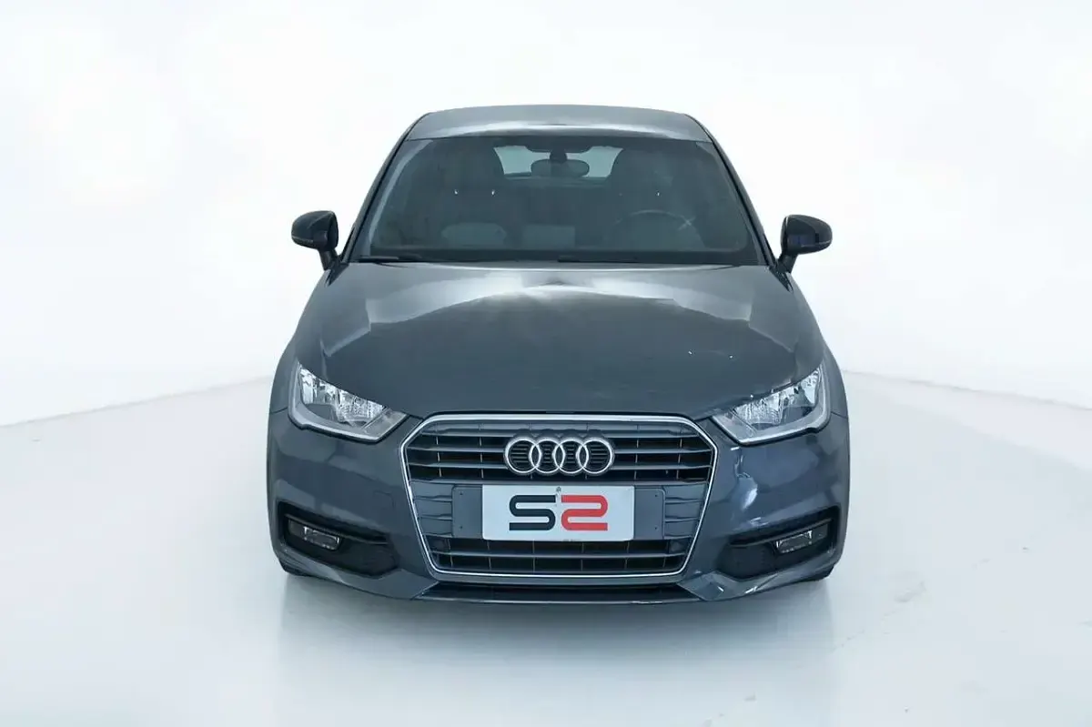 Usata Audi A1 Design 82 CV (60 kW) 2017 Grigio Utilitaria