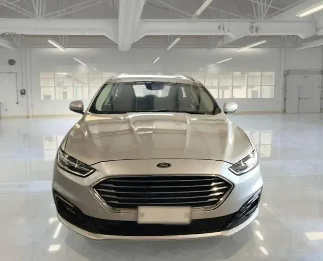 Usata Ford Mondeo Titanium 150 CV (110 kW) 2022 Argento Station wagon