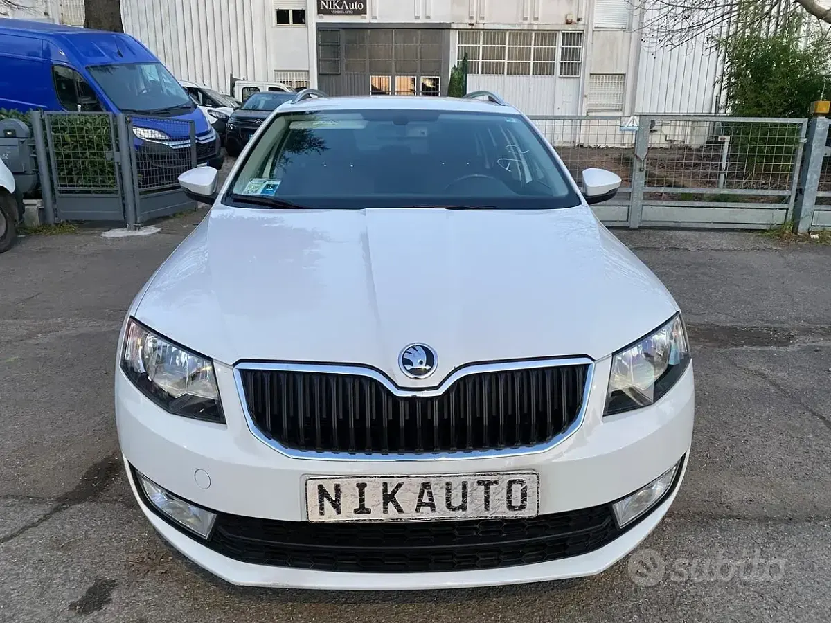 Usata Skoda Octavia 150 CV (110 kW) 2015 Bianco Station wagon