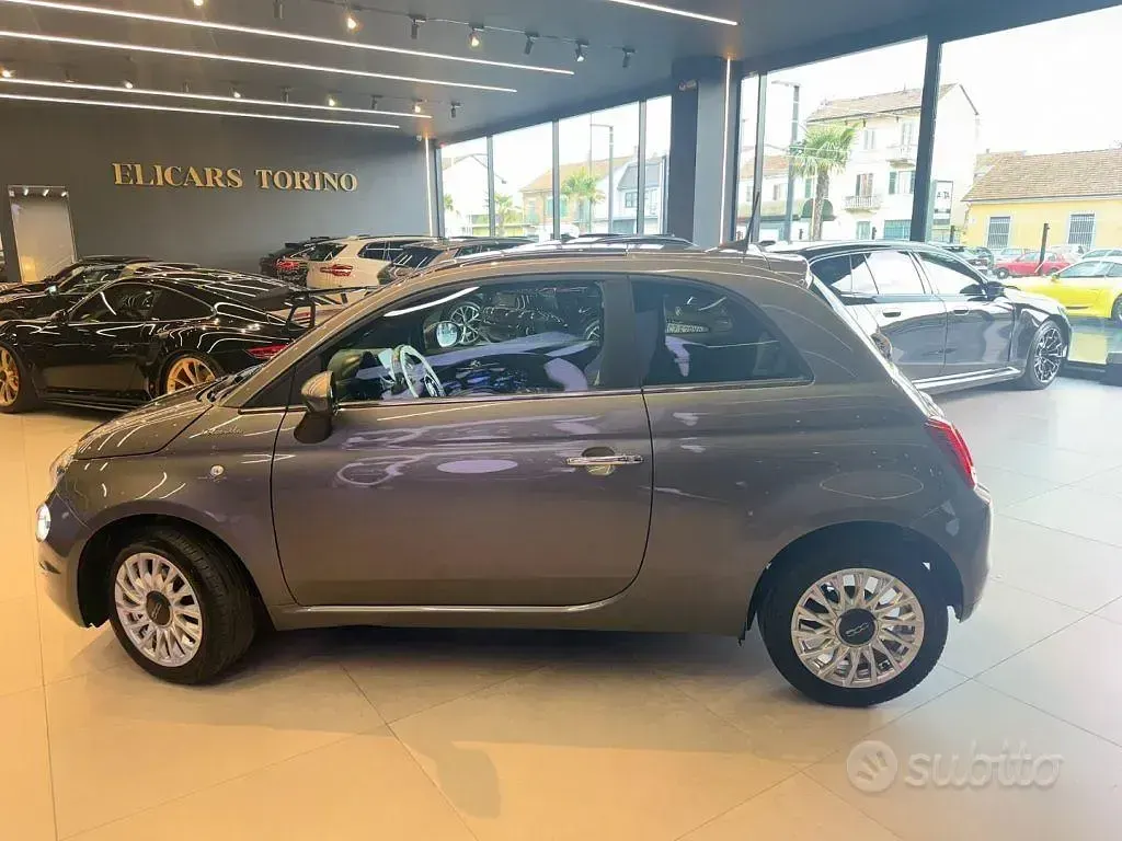Usata Fiat 500 Dolcevita 69 CV (50 kW) 2023 Grigio pompei metallizzato Utilitaria
