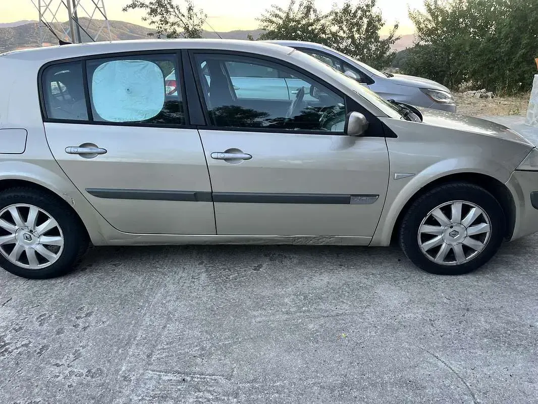 Usata Renault Mégane II 102 CV (75 kW) 2006
