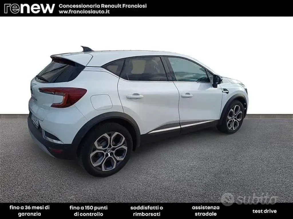 Usata Renault Captur Techno 91 CV (66 kW) 2022 Bianco SUV
