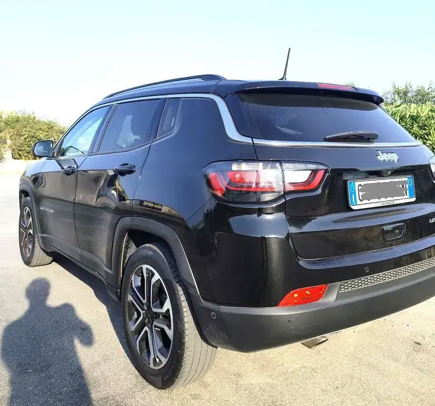 Usata Jeep Compass Limited 131 CV (96 kW) 2021 Nero SUV