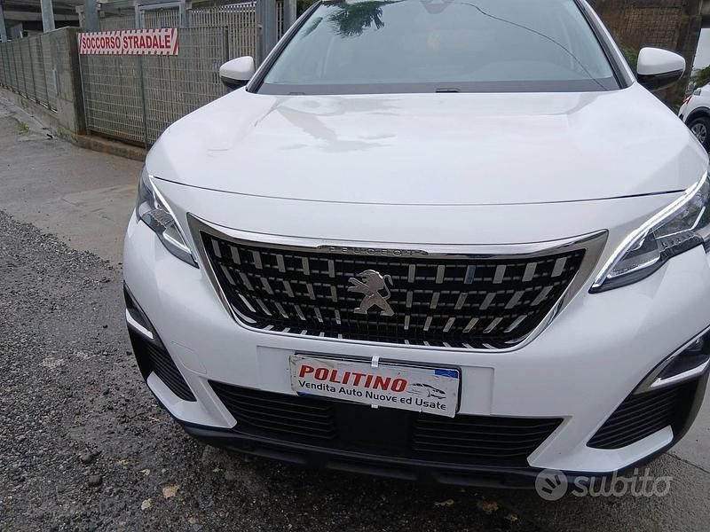Usata Peugeot 3008 Business-Line 130 CV (95 kW) 2020 Bianco Station wagon