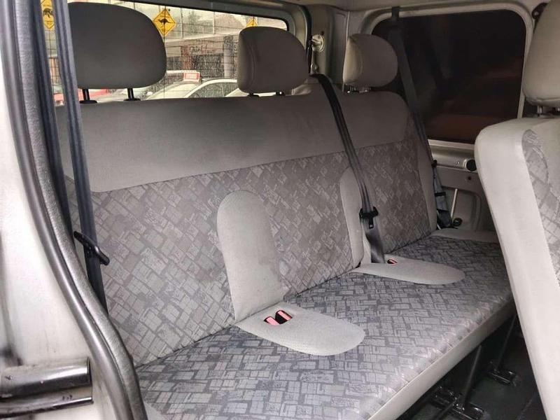 Usata Opel Vivaro 101 CV (74 kW) 2003 Grigio Monovolume