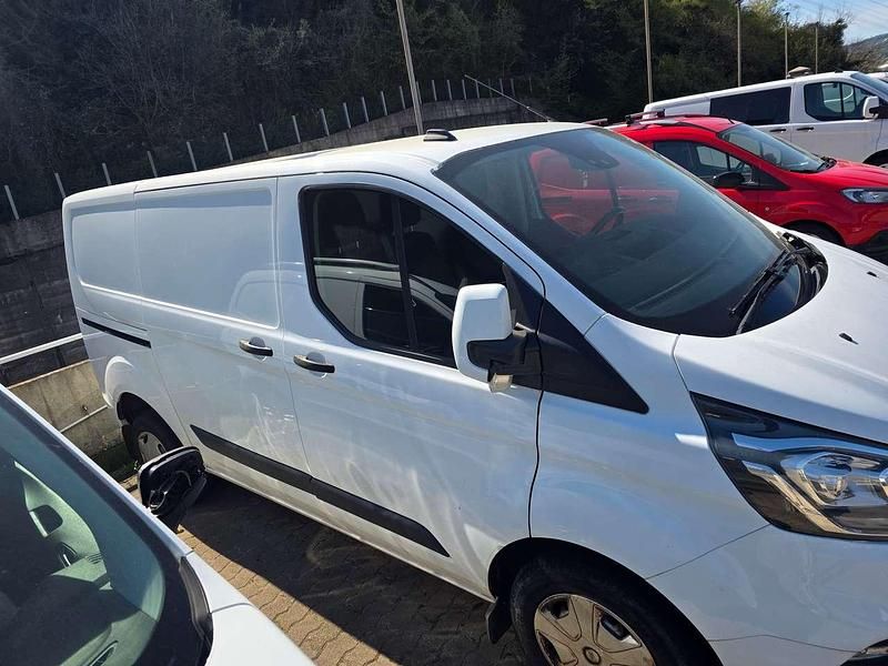 Usata Ford Transit Custom Trend 131 CV (96 kW) 2022 Bianco Furgone