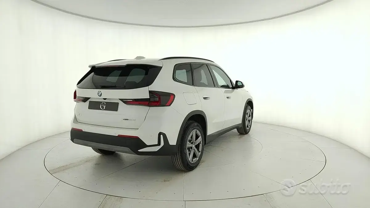 Nieuw BMW X1 Shadowline 150 PK (110 kW) 2026 Wit SUV