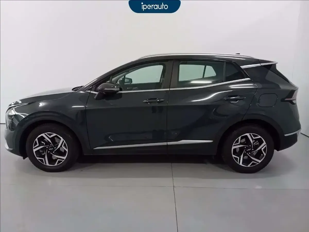 Usata Kia Sportage 136 CV (100 kW) 2023 Grigio s. SUV