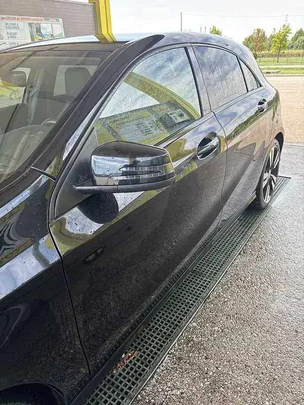 Usata Mercedes A200 Edition 136 CV (100 kW) 2016 Utilitaria
