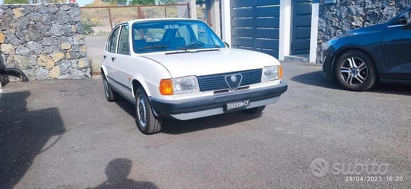 Usata Alfa Romeo Alfasud 68 CV (50 kW) 1980 Bianco Berlina