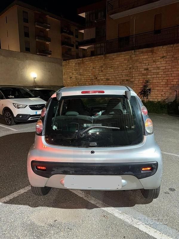 Usata Citroën C1 68 CV (50 kW) 2007 Grigio Utilitaria