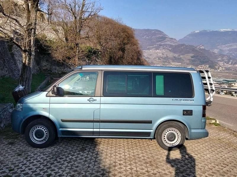 Usata VW California California 140 CV (102 kW) 2008 Blu/azzurro Furgone