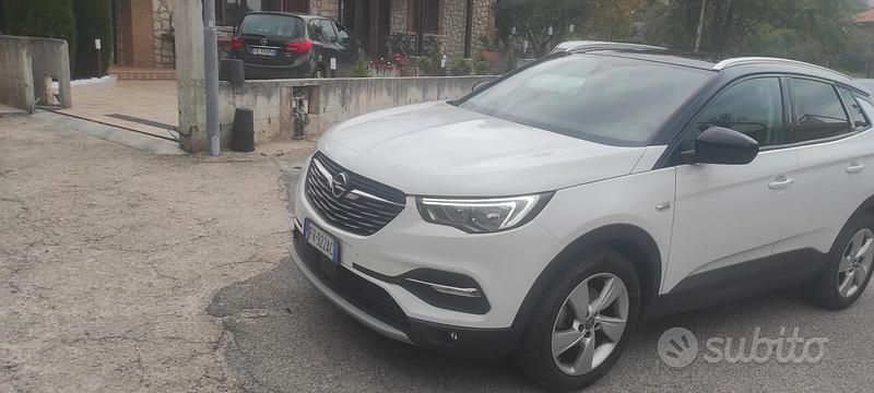 Usata Opel Grandland X 130 CV (95 kW) 2019 Bianco SUV