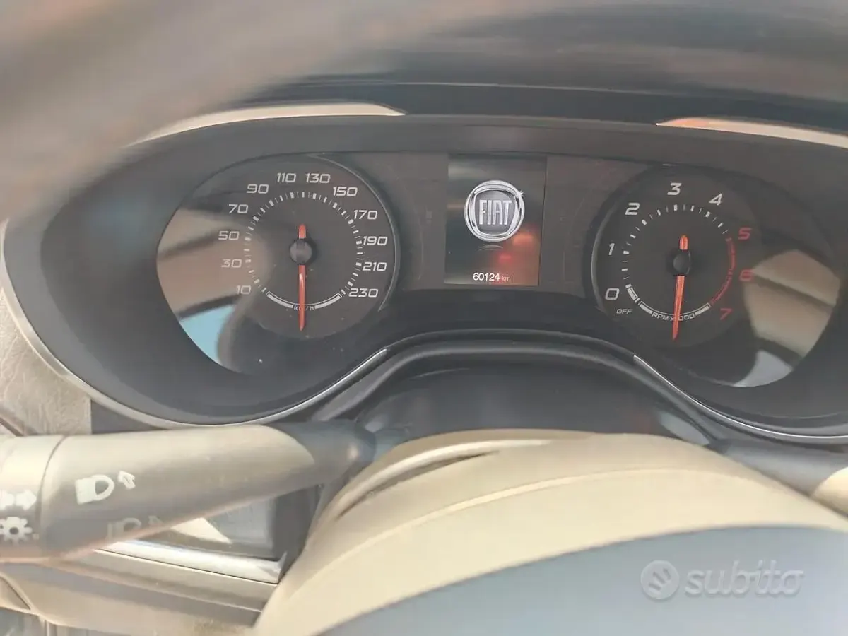 Usata Fiat Tipo 95 CV (69 kW) 2020 Bluazzurro Berlina