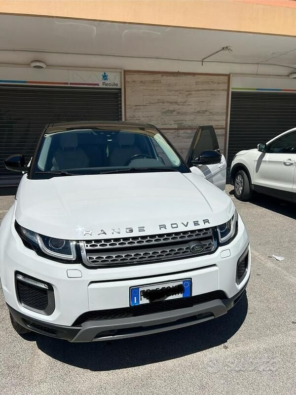 Bianco Usata 2016 Land Rover Range Rover evoque SUV | 16.000 € - Immagine 1/4