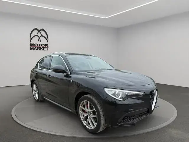 Usata Alfa Romeo Stelvio Ti 280 CV (205 kW) 2021 Nero / black SUV