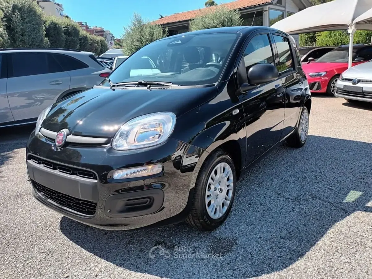 Nuova Fiat Panda 69 CV (50 kW) 2026 Nero Utilitaria