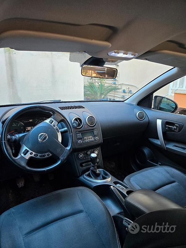 Usata Nissan Qashqai Acenta 110 CV (80 kW) 2010 Nero SUV