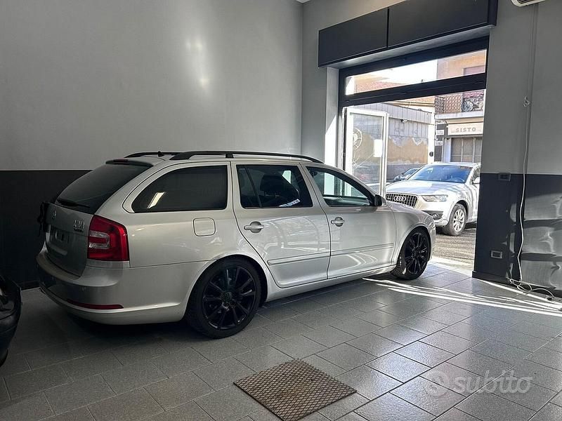Usata Skoda Octavia RS 200 CV (147 kW) 2006 Grigio Station wagon