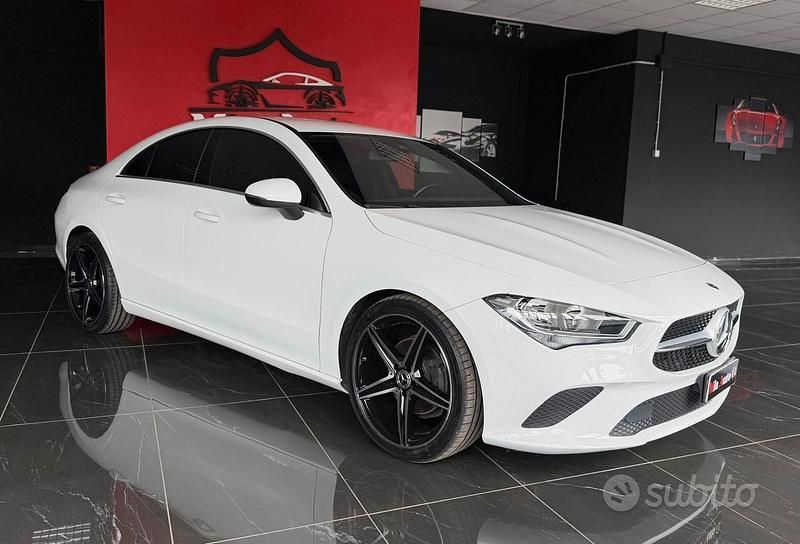 Usata Mercedes CLA200 150 CV (110 kW) 2021 Bianco Berlina