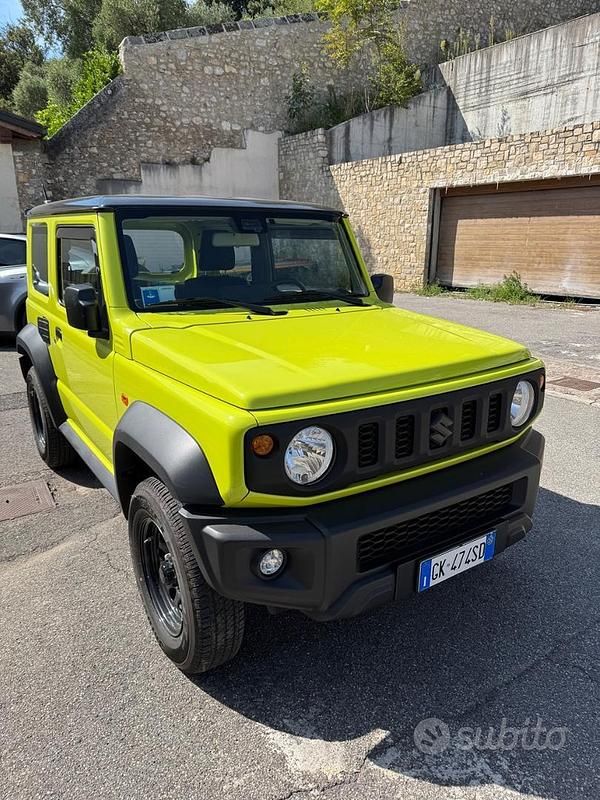 Usata Suzuki Jimny 102 CV (75 kW) 2022 Giallo SUV