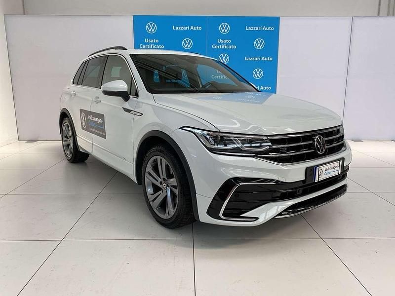 Usata VW Tiguan R-line 150 CV (110 kW) 2022 Bianco SUV