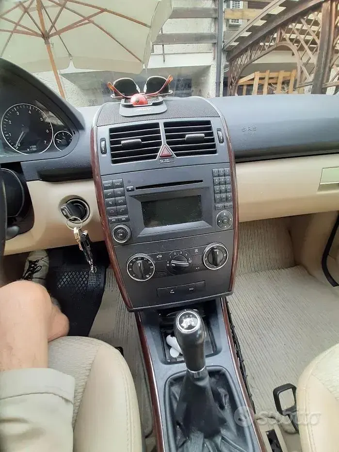 Usata Mercedes A160 102 CV (75 kW) 2010 Berlina