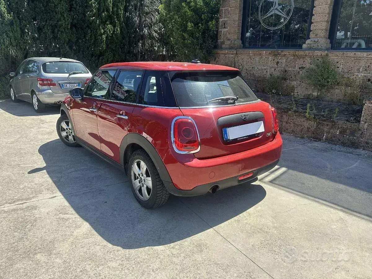 Usata Mini Cooper SD 143 CV (105 kW) 2013 Rosso Utilitaria