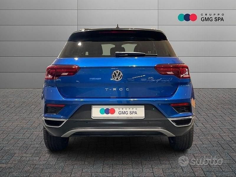 Usata VW T-Roc Advance 116 CV (85 kW) 2019 Blu SUV