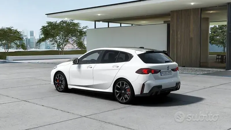 Nuova BMW 120 M Sport 150 CV (110 kW) 2026 Bianco Utilitaria