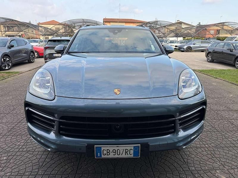 Usata Porsche Cayenne 441 CV (324 kW) 2018 Blu/azzurro SUV