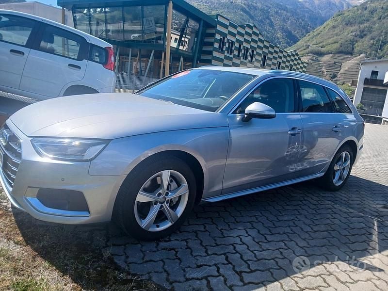 Usata Audi A4 190 CV (139 kW) 2020 Grigio Station wagon