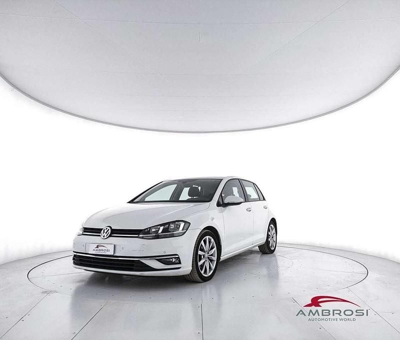 Usata VW Golf VII Executive 116 CV (85 kW) 2017 Bianco Utilitaria