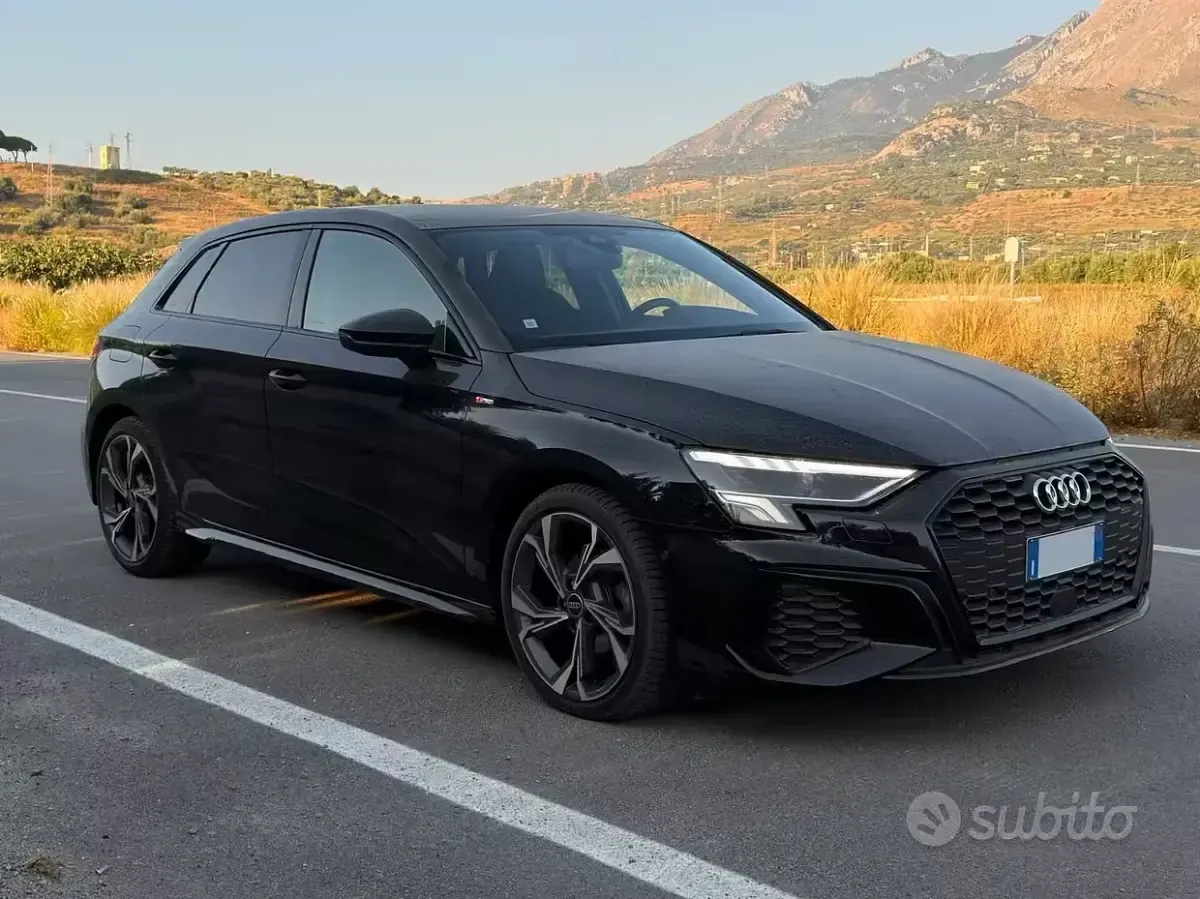 Usata Audi A3 S-Line 150 CV (110 kW) 2022 Nero Berlina
