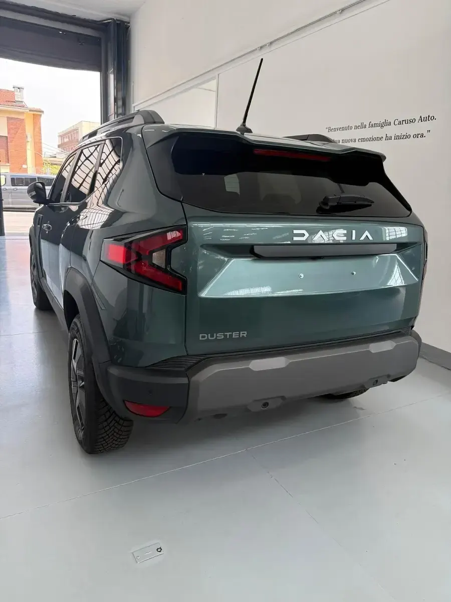 Usata Dacia Duster Expression 130 CV (95 kW) 2025 Verde SUV