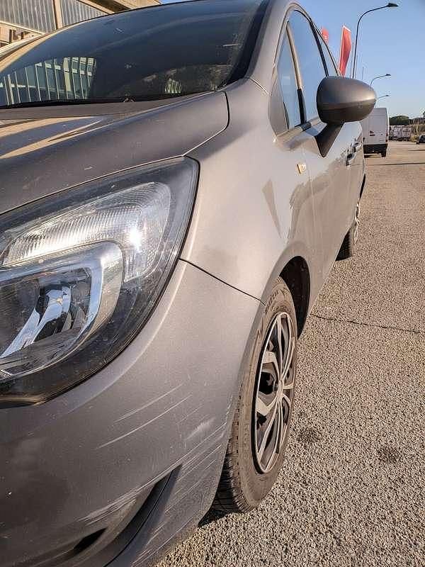 Usata Opel Meriva 120 CV (88 kW) 2016 Monovolume