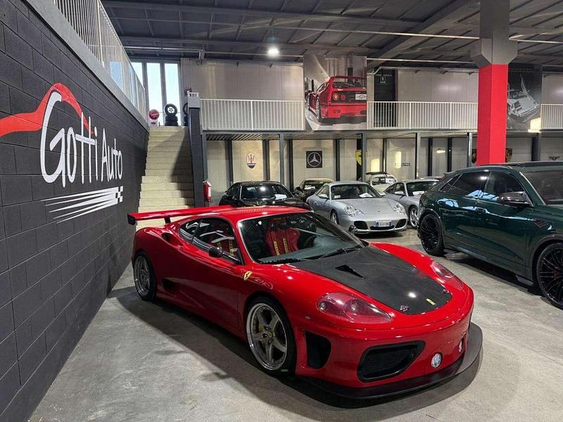 Usata Ferrari 360 400 CV (294 kW) 2001 Rosso Coupé