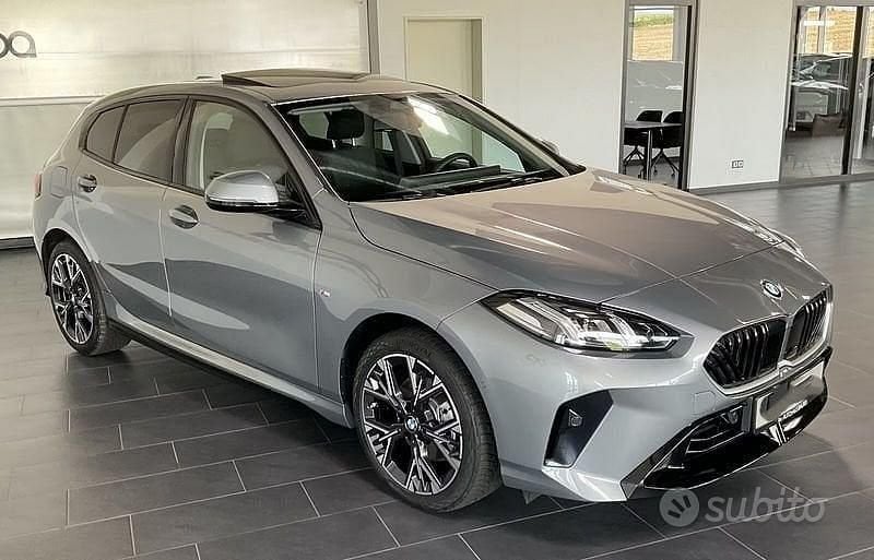 Usata BMW 118 M Sport 150 CV (110 kW) 2025 Grigio Utilitaria