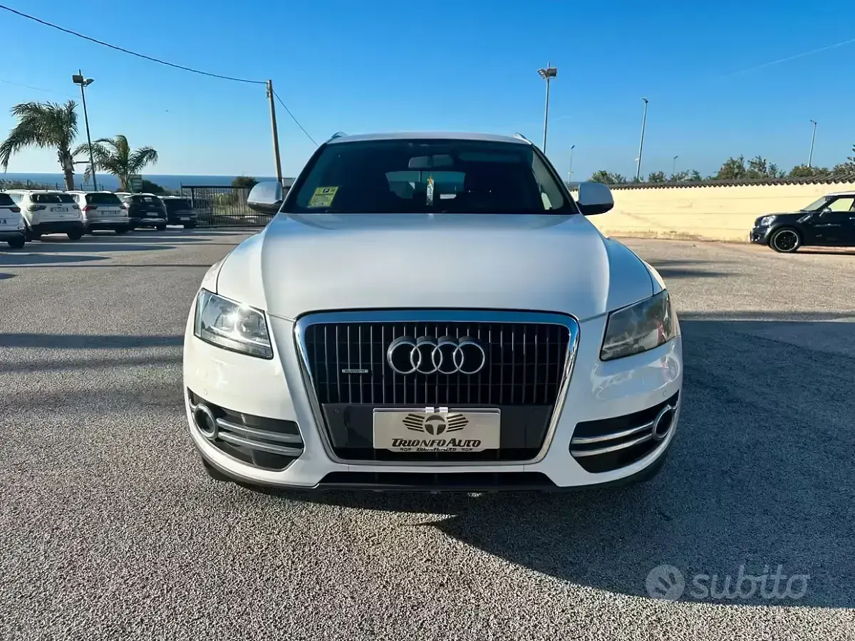 Usata Audi Q5 170 CV (125 kW) 2011 Bianco SUV