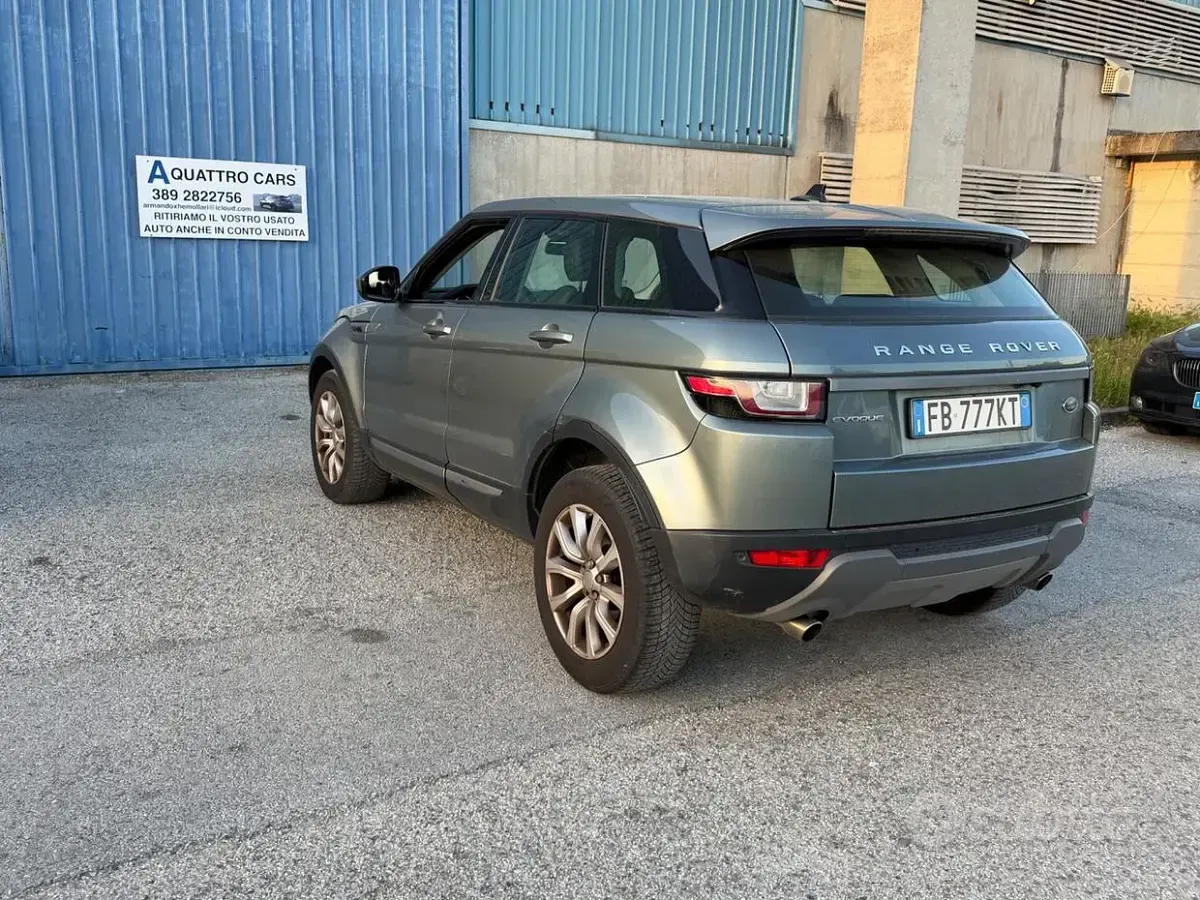Second-hand Land Rover Range Rover evoque Dynamic 150 CP (110 kW) 2015 Gri Coupe