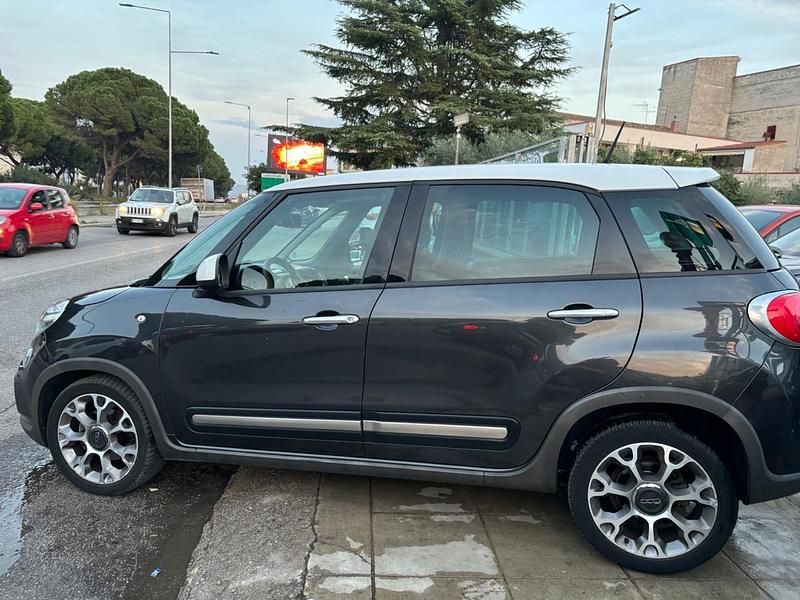 Usata Fiat 500L Trekking 120 CV (88 kW) 2016 Grigio Monovolume