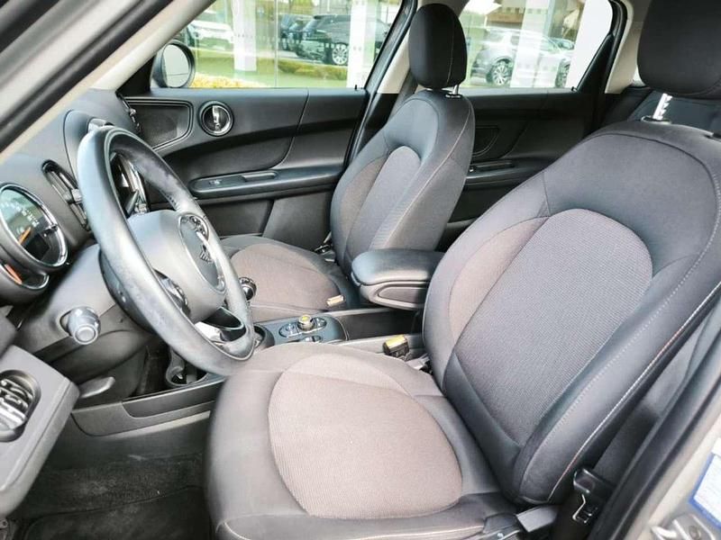 Usata Mini One Countryman 102 CV (75 kW) 2019 Grigio SUV