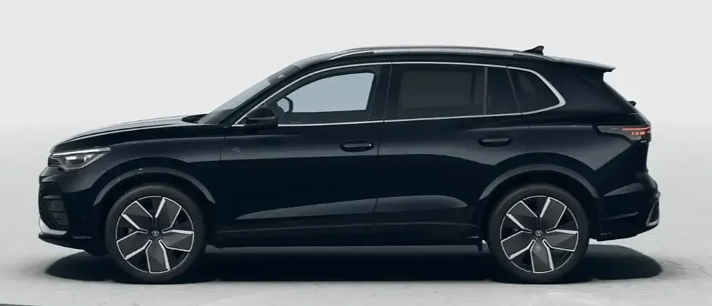 Nuova VW Tiguan R-line Plus 150 CV (110 kW) 2026 0e0e  grenadill black metalli SUV