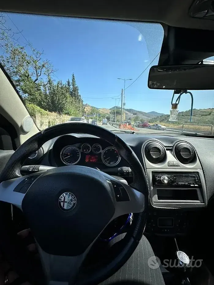 Usata Alfa Romeo MiTo 95 CV (69 kW) 2009 Blu Utilitaria