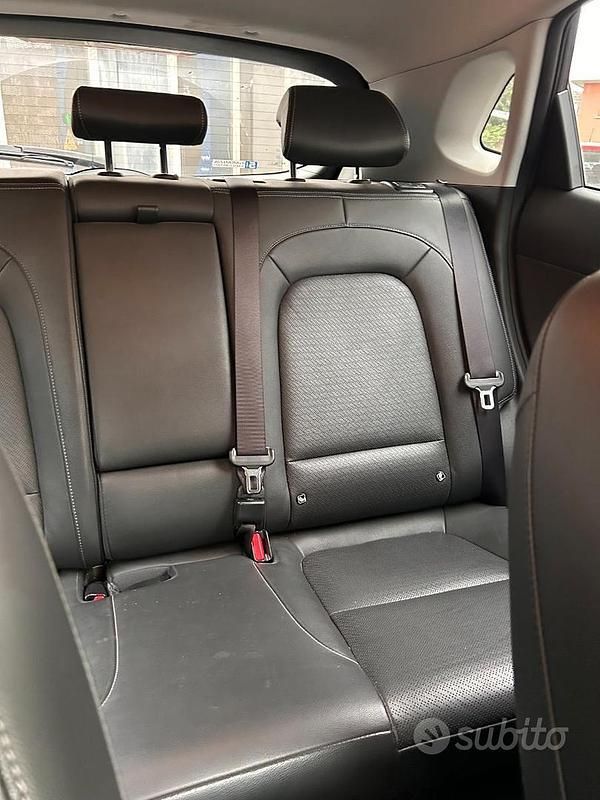 Usata Hyundai Kona Style 120 CV (88 kW) 2018 Grigio SUV