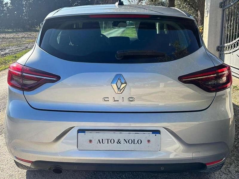 Usata Renault Clio V Business 75 CV (55 kW) 2021 Grigio Berlina
